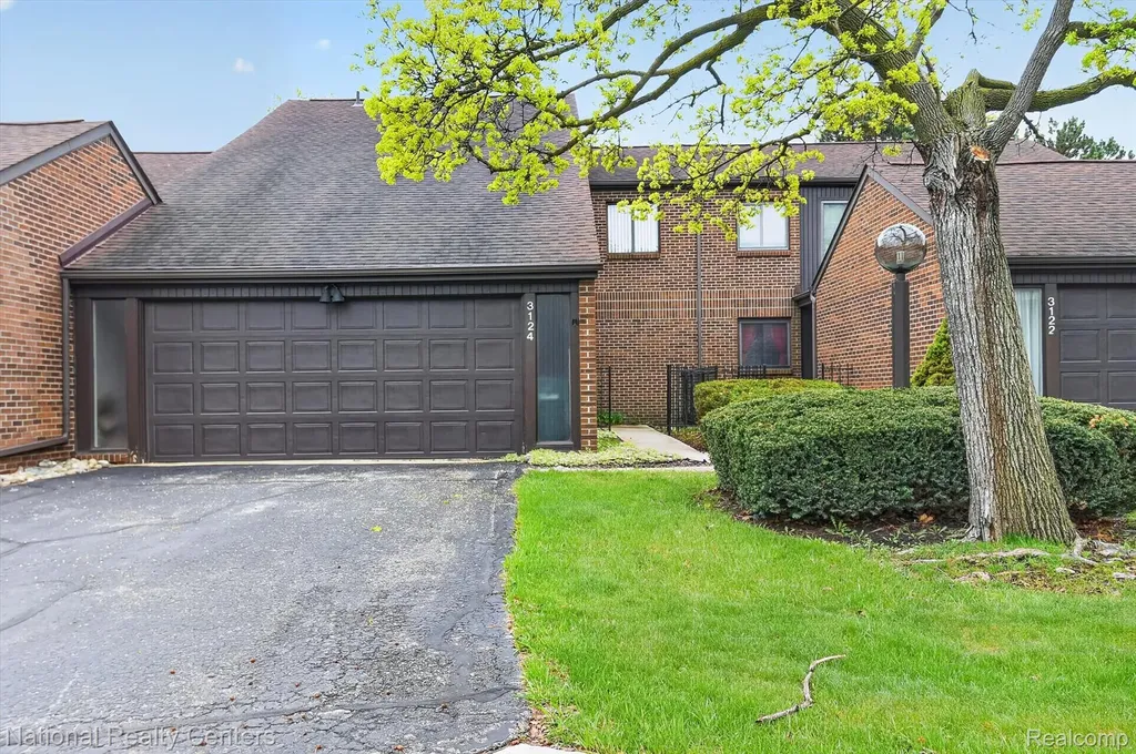 3124 Lindenwood Drive Dearborn City MI 48120