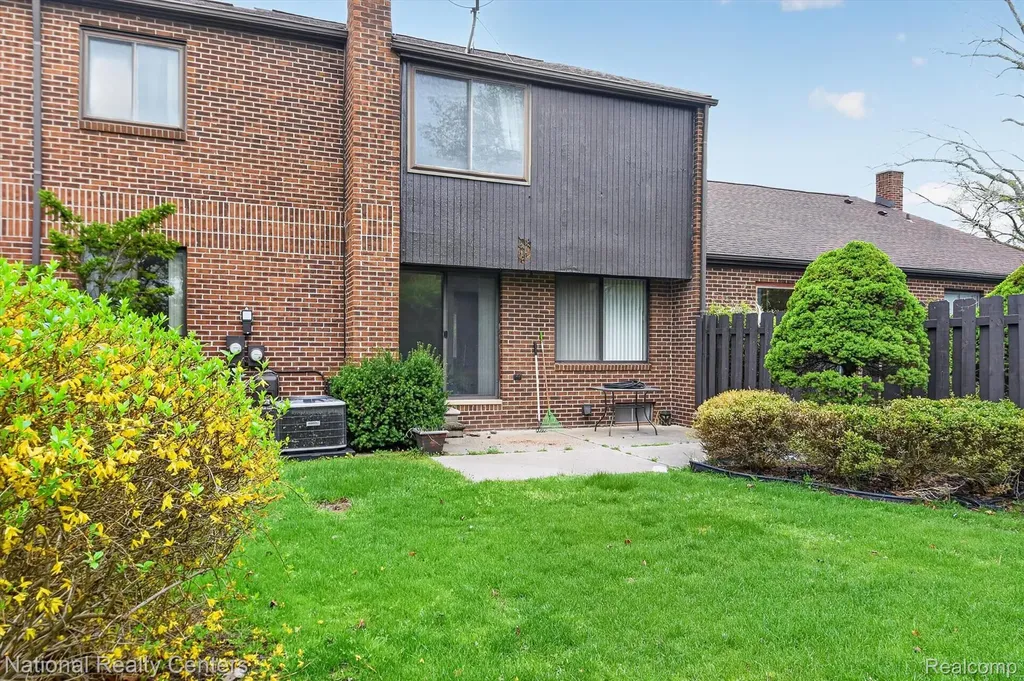 3124 Lindenwood Drive Dearborn City MI 48120