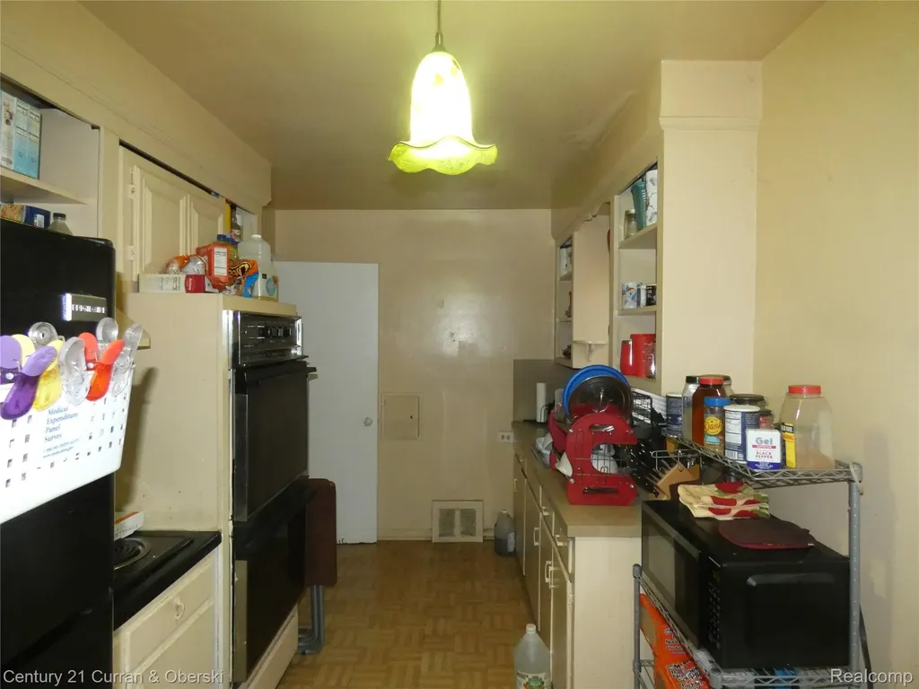 18959 Rockcastle Street Detroit City MI 48236