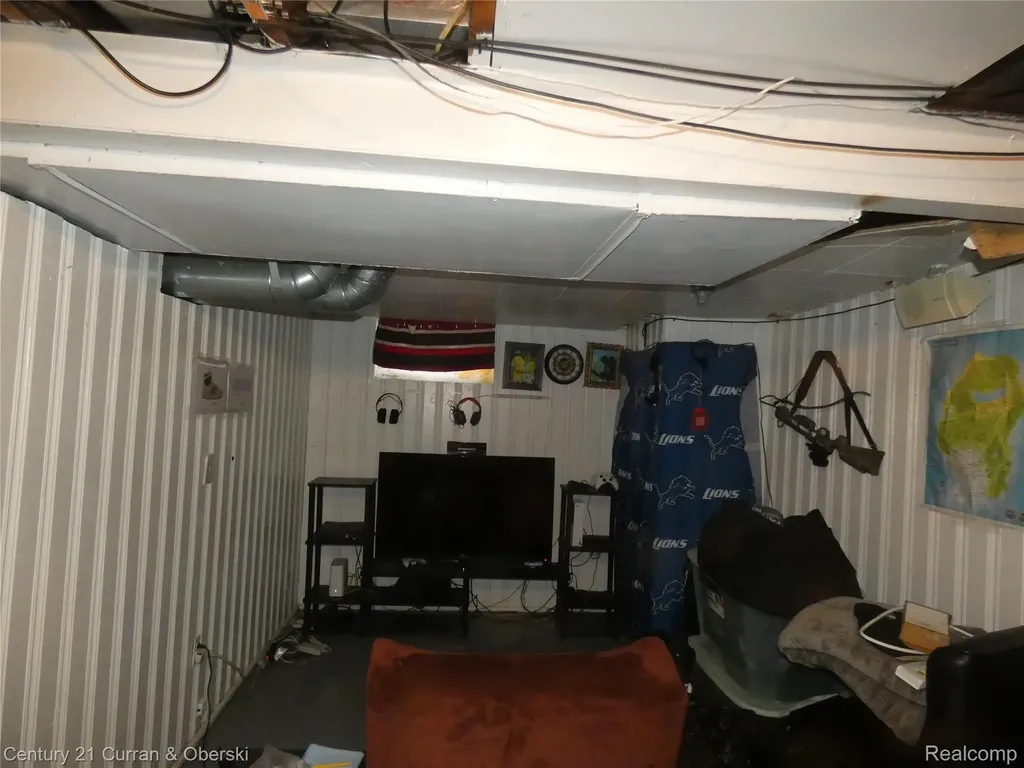 18959 Rockcastle Street Detroit City MI 48236
