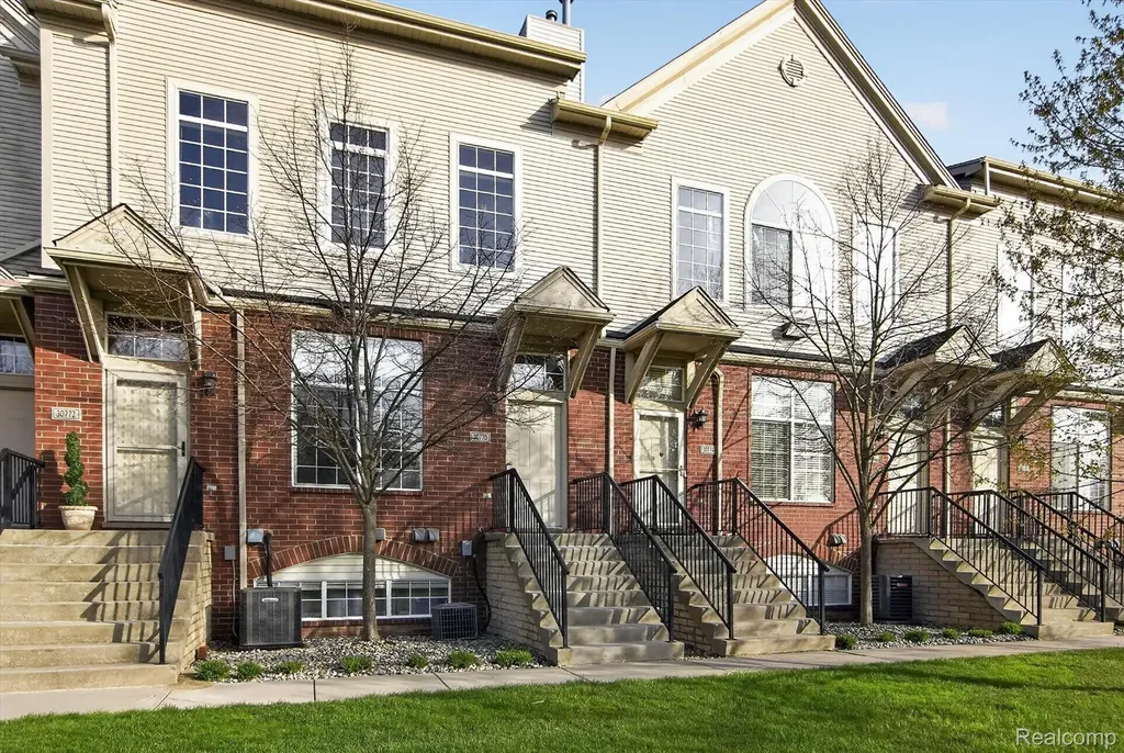 30770 Ardmore Court Novi City MI 48377