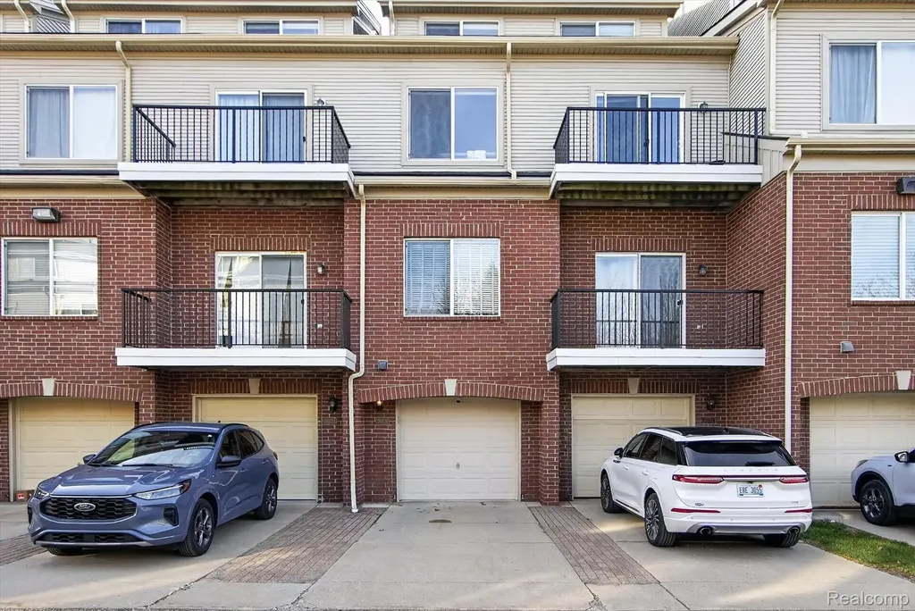 30770 Ardmore Court Novi City MI 48377