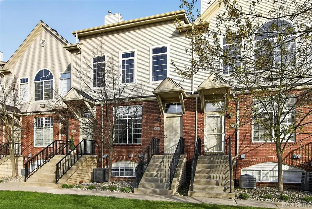 30770 Ardmore Court Novi City MI 48377