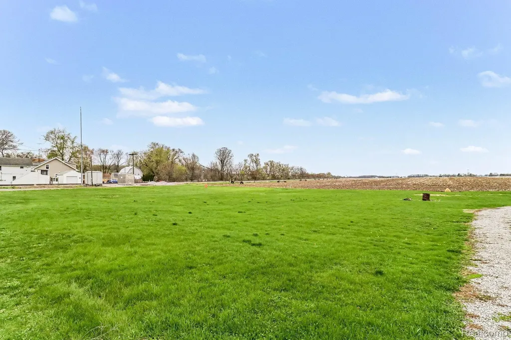 1304 Samaria Road Bedford Township MI 48177