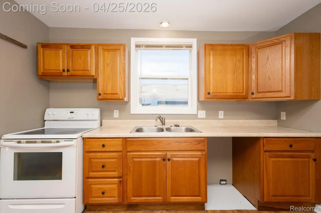 3421 N Genesee Road Genesee Charter Township MI 48506