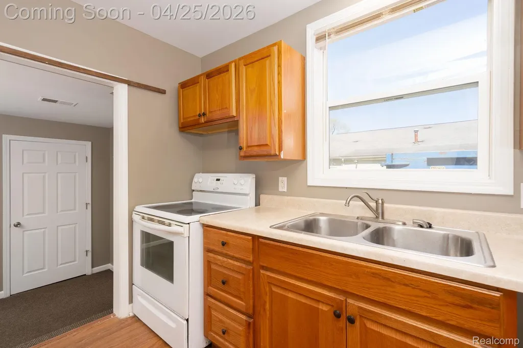 3421 N Genesee Road Genesee Charter Township MI 48506
