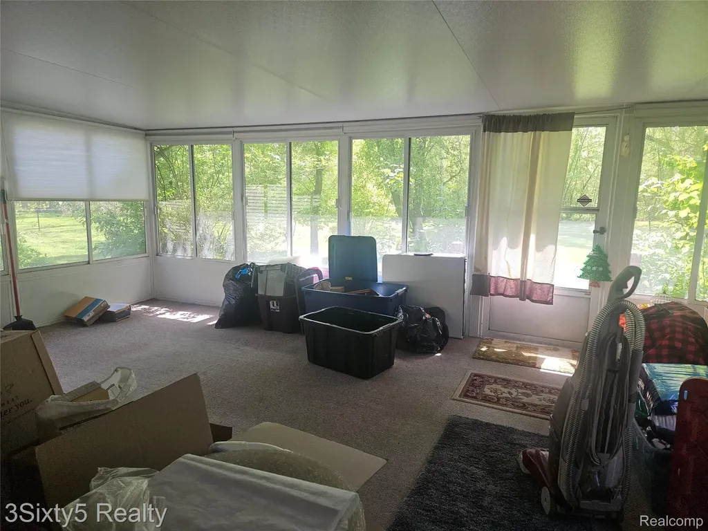 20950 Wahrman Road Huron Charter Township MI 48164