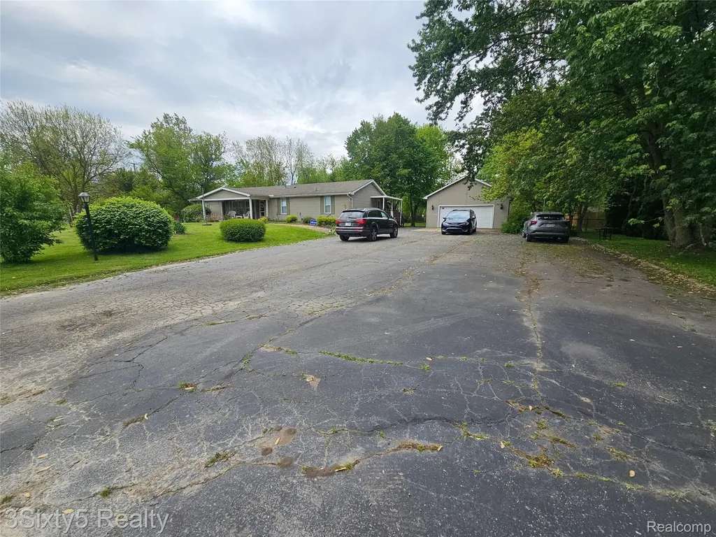 20950 Wahrman Road Huron Charter Township MI 48164