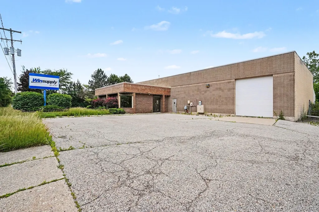 1834 Bagwell Street Flint City MI 48503