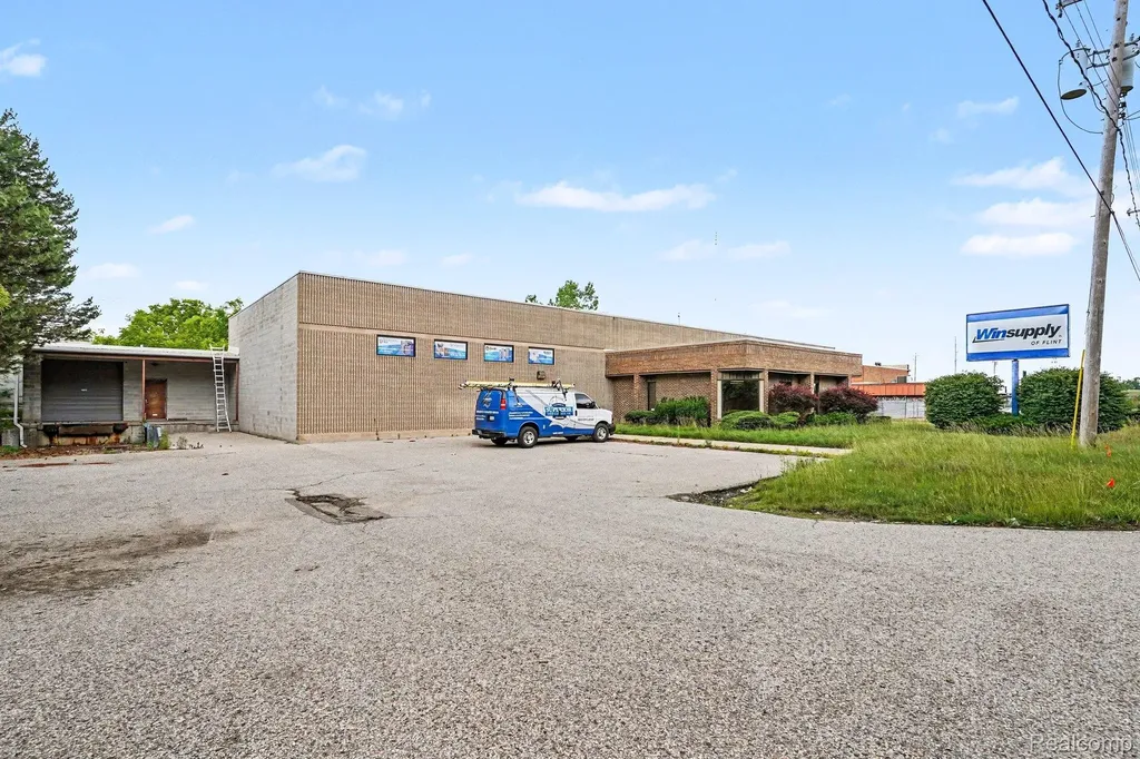 1834 Bagwell Street Flint City MI 48503