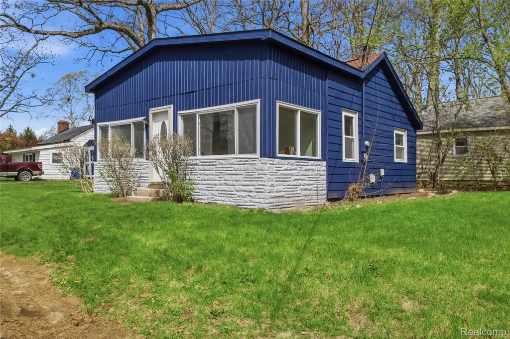 4168 Minnetonka Drive Fenton Charter Township MI 48451