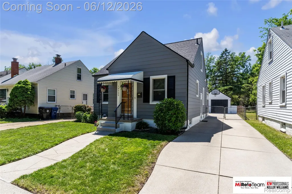 19525 Dalby Redford Charter Township MI 48240