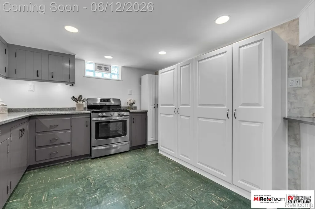 19525 Dalby Redford Charter Township MI 48240