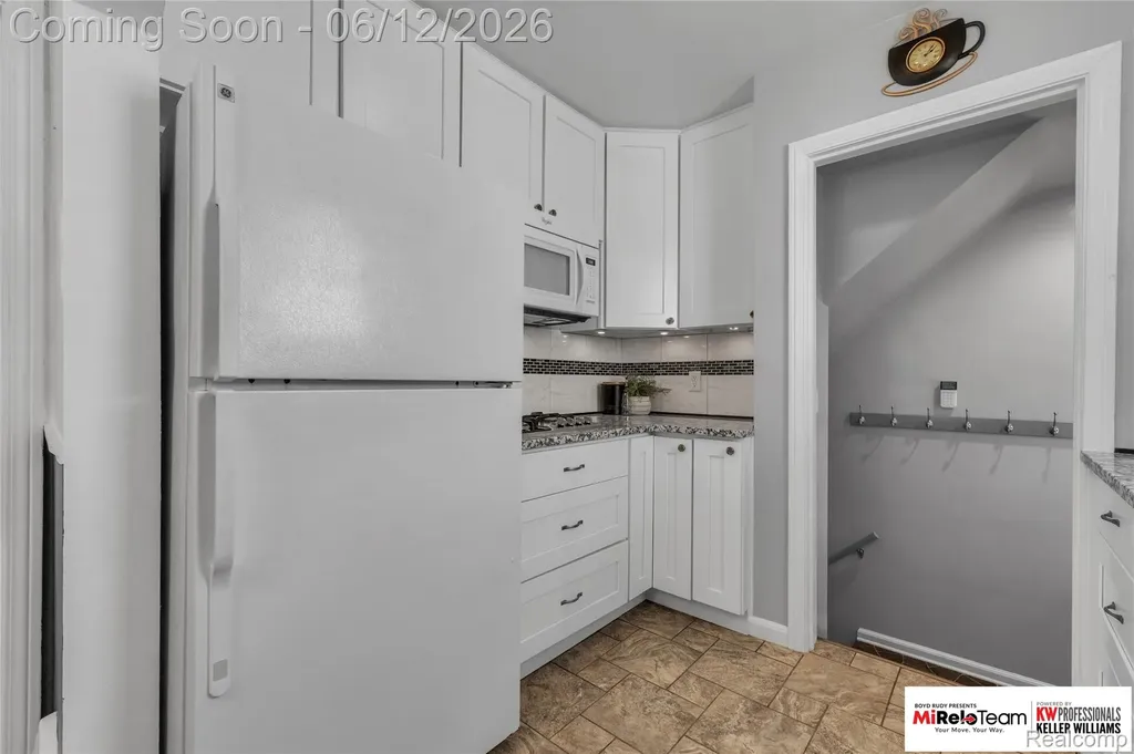 19525 Dalby Redford Charter Township MI 48240