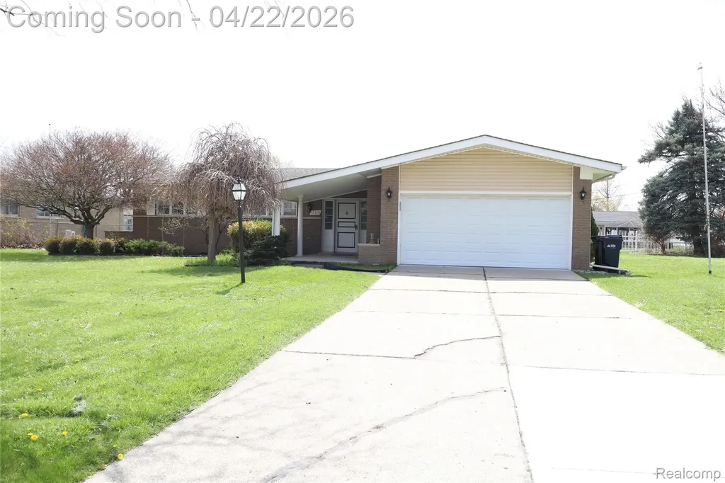 11114 Greendale Drive Sterling Heights City MI 48312
