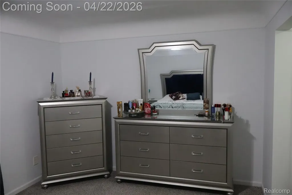 11114 Greendale Drive Sterling Heights City MI 48312