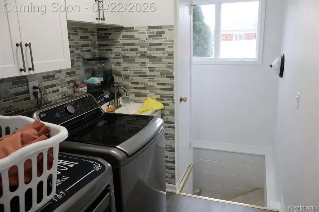 11114 Greendale Drive Sterling Heights City MI 48312