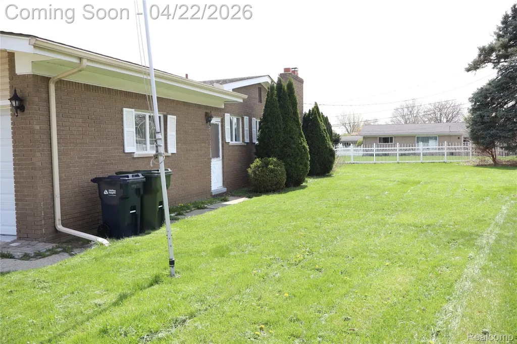 11114 Greendale Drive Sterling Heights City MI 48312