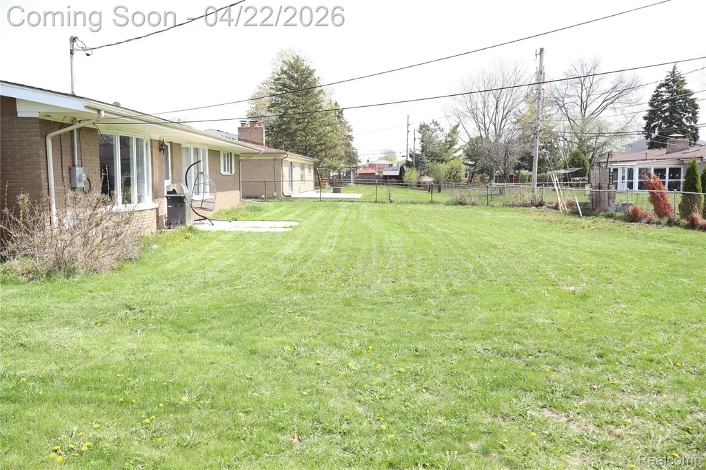 11114 Greendale Drive Sterling Heights City MI 48312