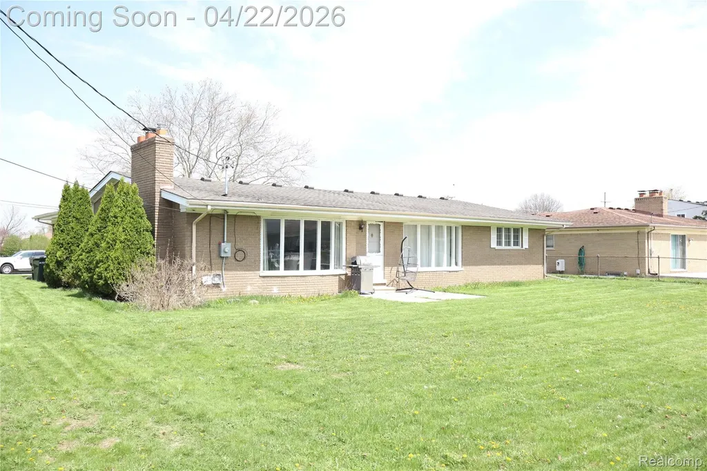 11114 Greendale Drive Sterling Heights City MI 48312