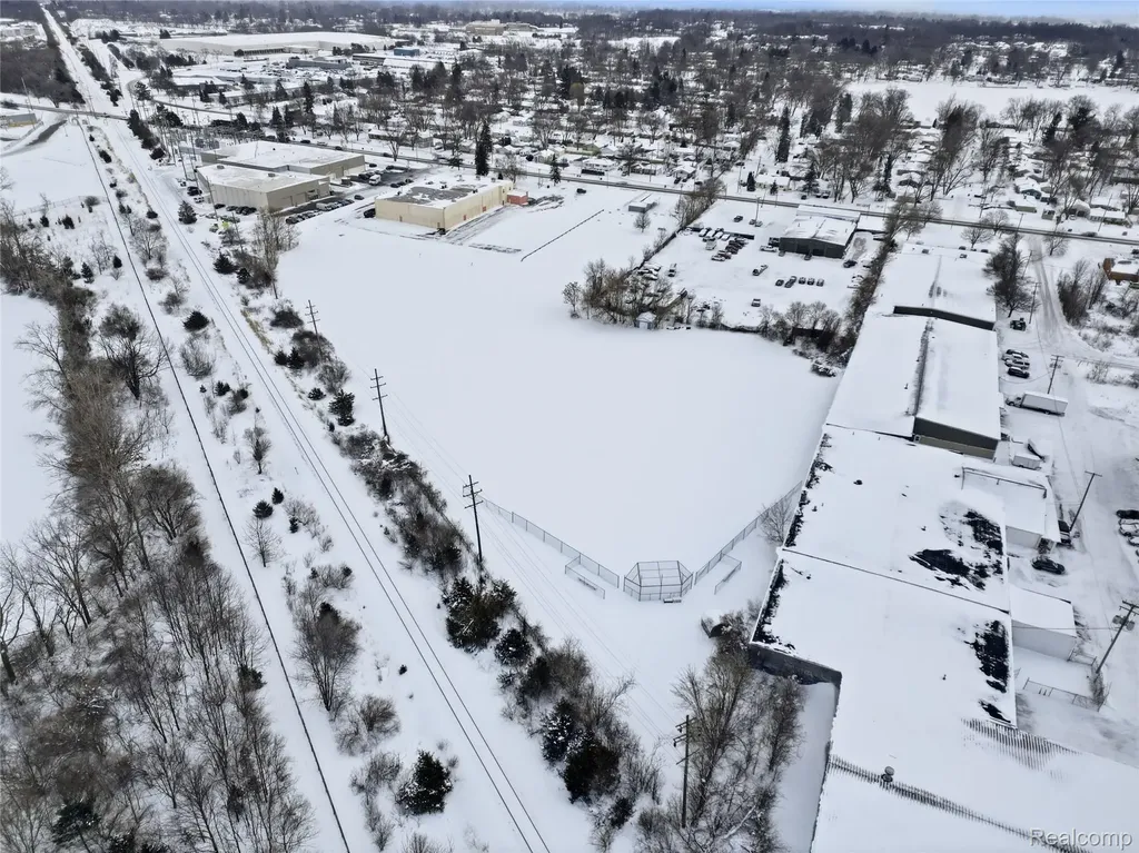 5640 Williams Lake Road Waterford Charter Township MI 48329