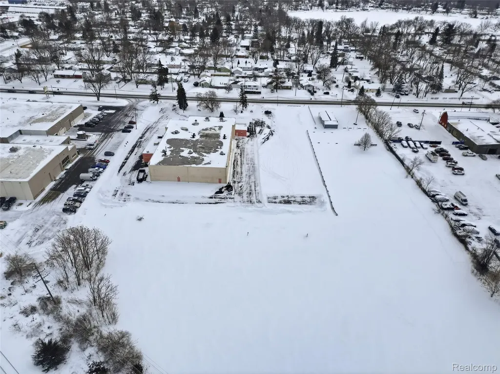5640 Williams Lake Road Waterford Charter Township MI 48329