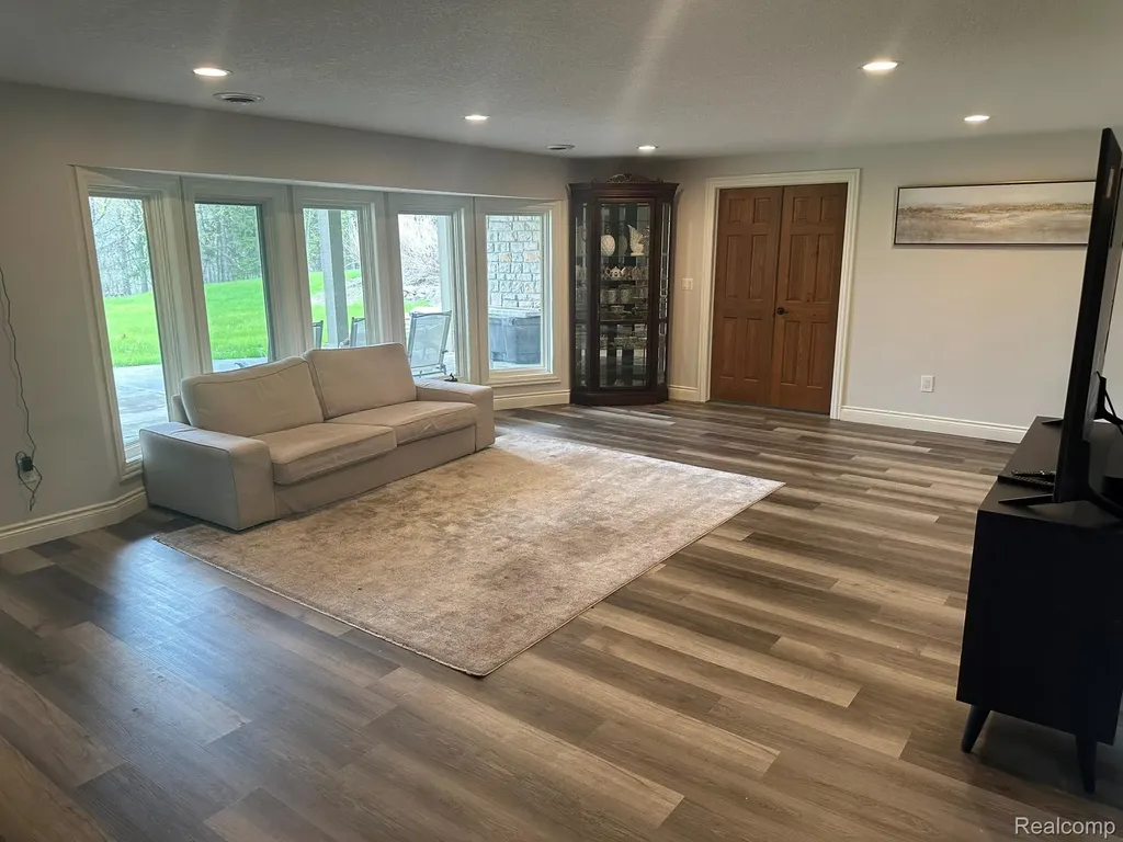 6223 Canter Creek Trail Grand Blanc Charter Township MI 48439