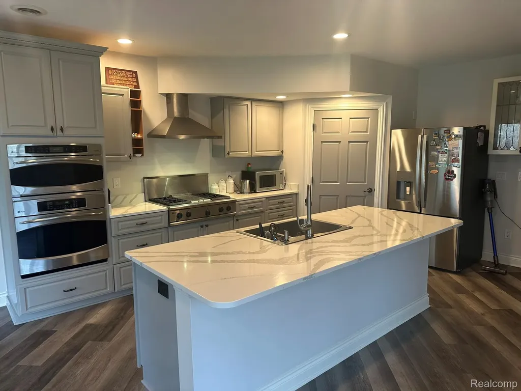 6223 Canter Creek Trail Grand Blanc Charter Township MI 48439