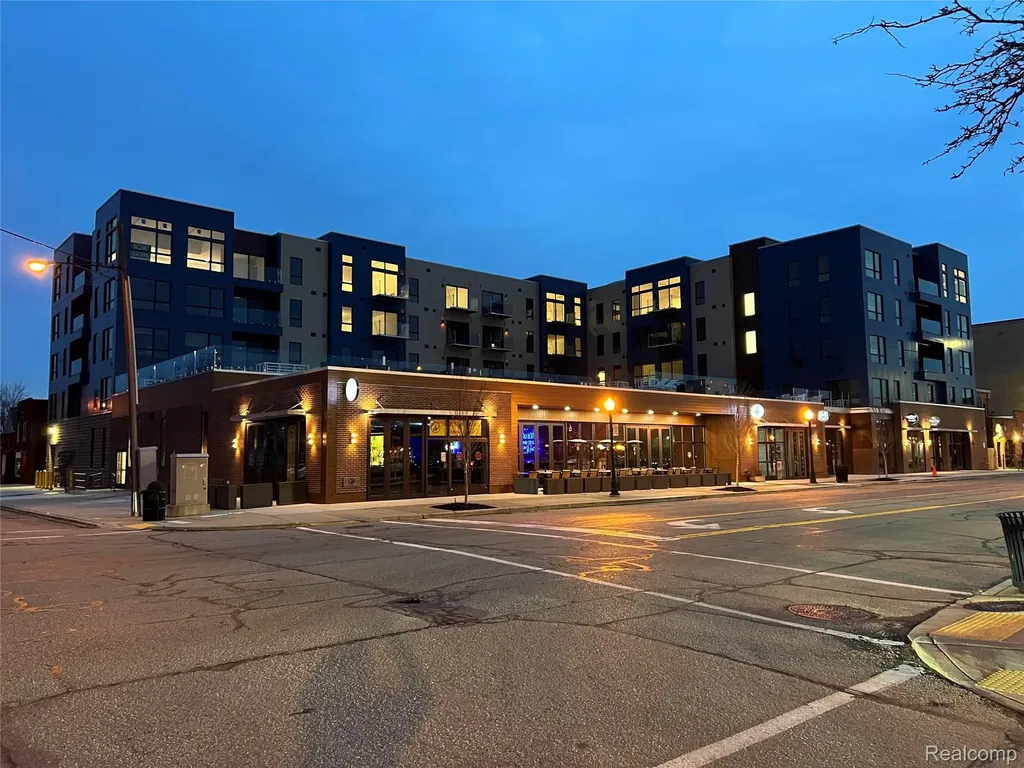 166 Oak Street Wyandotte City MI 48192