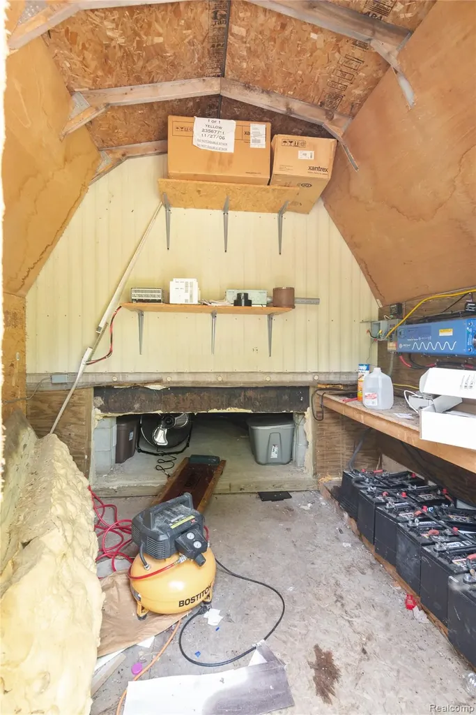 5960 N Trail SE Orange Township MI 49646