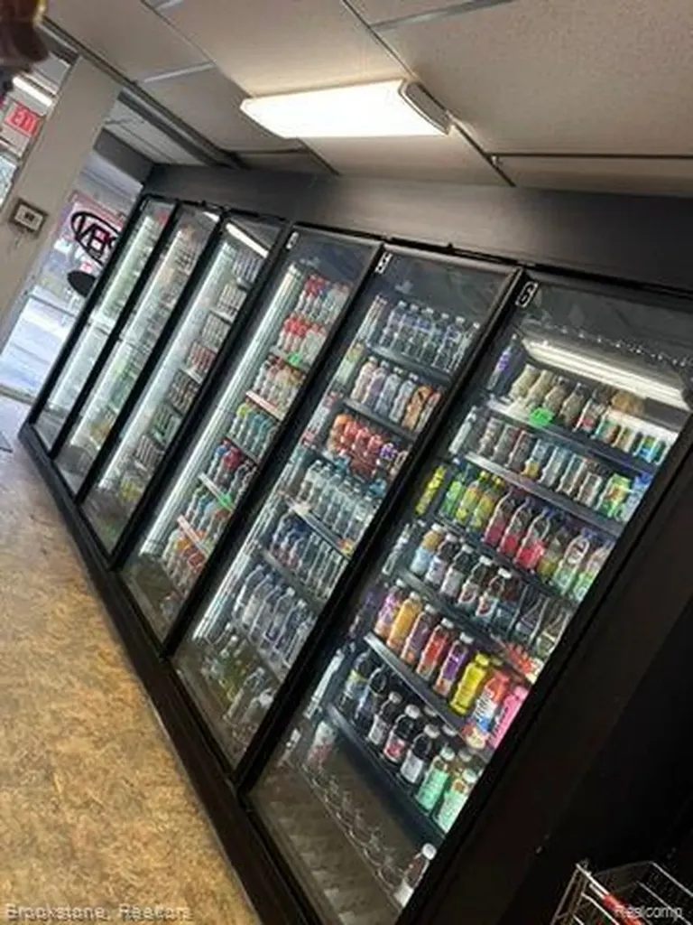 503 Lakeville Road Addison Township MI 48367