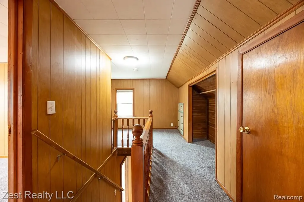 1353 Pagel Avenue Lincoln Park City MI 48146