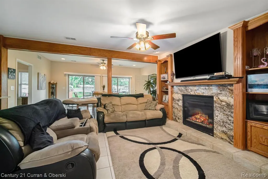 504 Olcott Lake Drive Napoleon Township MI 49201