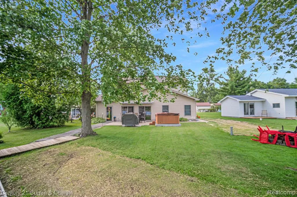 504 Olcott Lake Drive Napoleon Township MI 49201