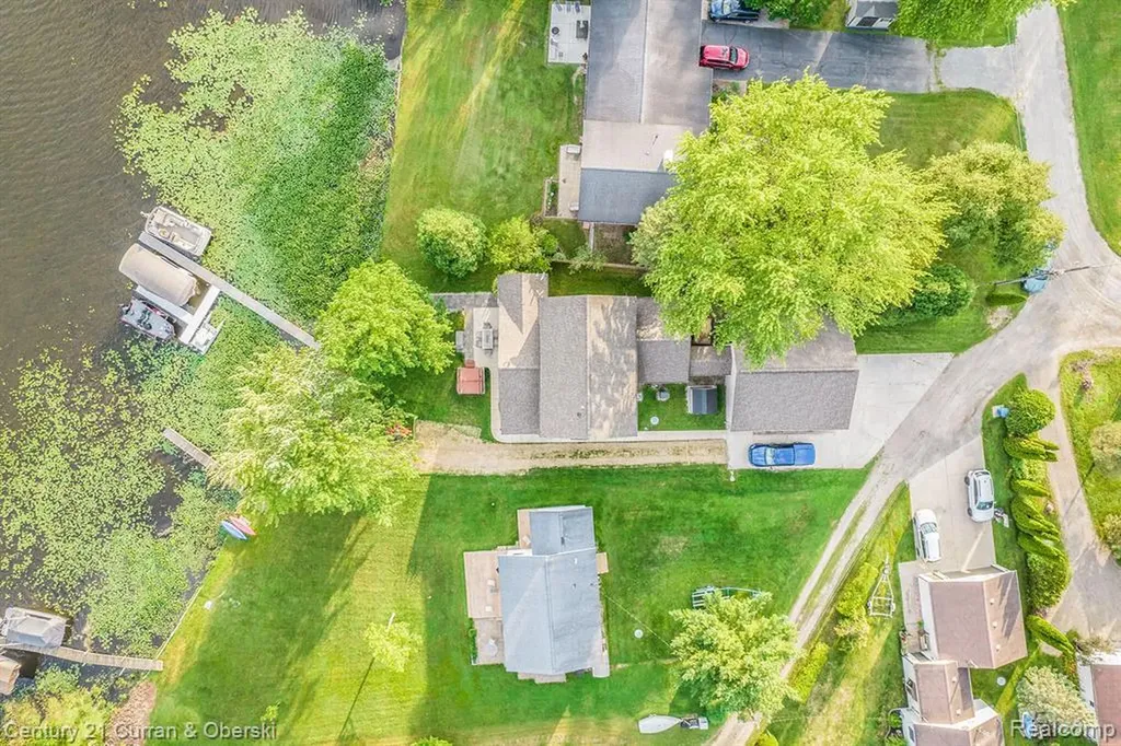 504 Olcott Lake Drive Napoleon Township MI 49201