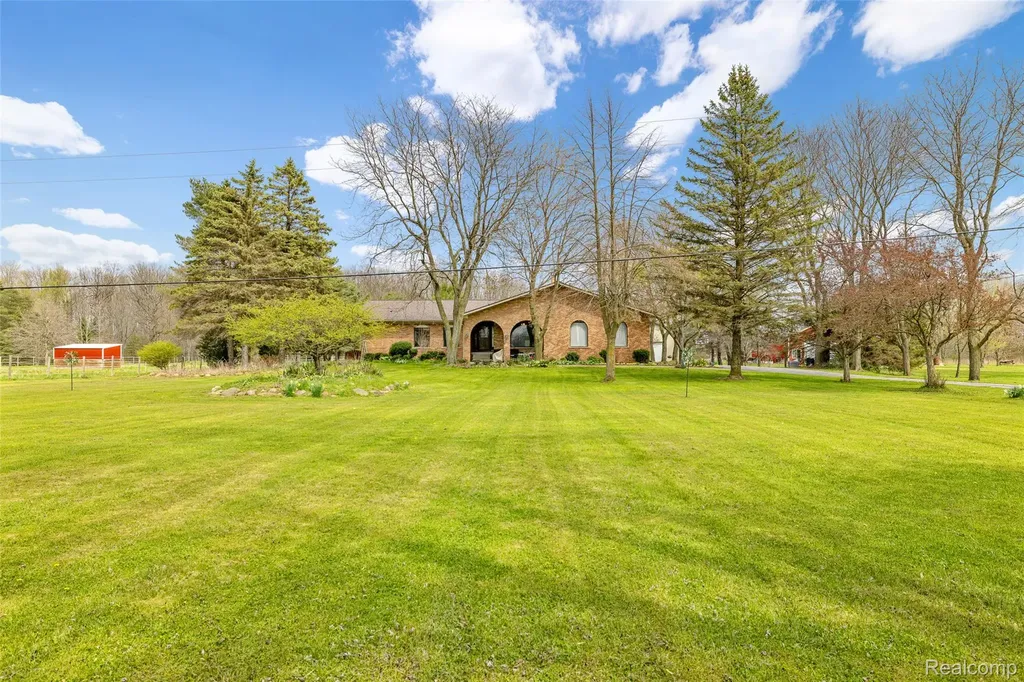 4425 Bethuy Road Casco Township MI 48064