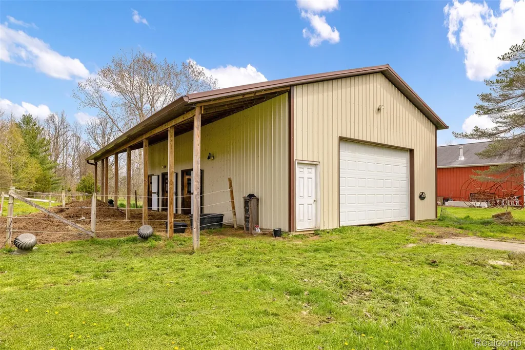 4425 Bethuy Road Casco Township MI 48064
