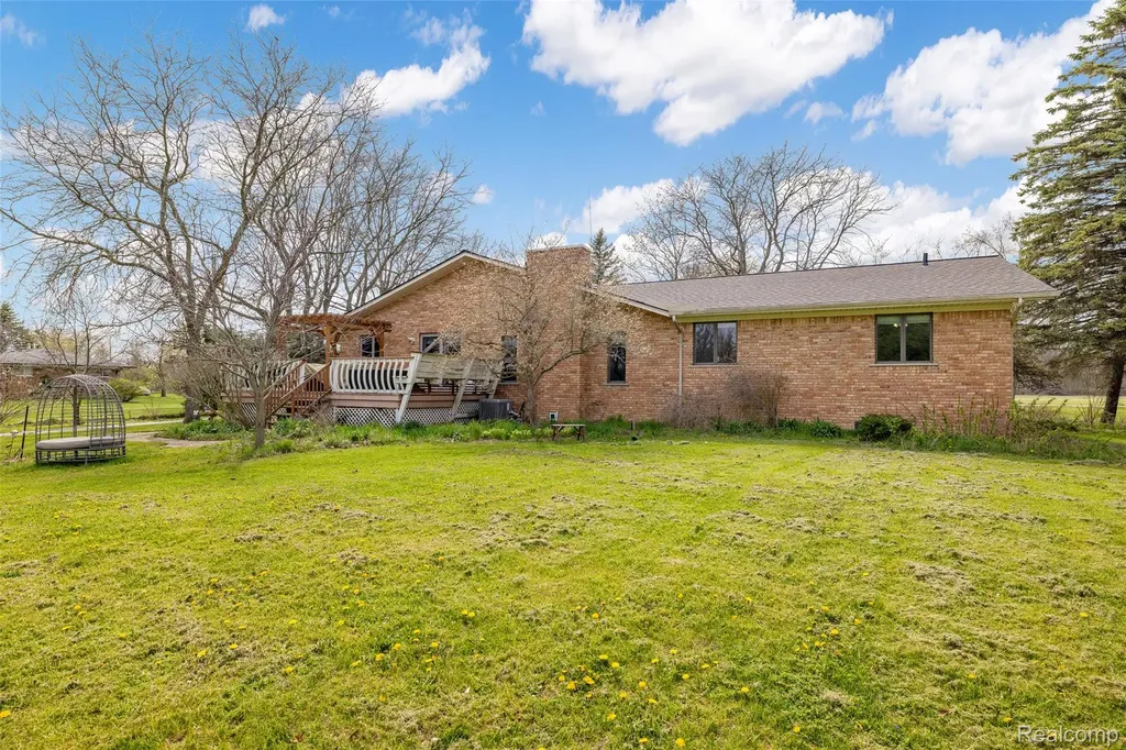 4425 Bethuy Road Casco Township MI 48064