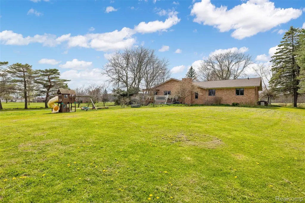 4425 Bethuy Road Casco Township MI 48064