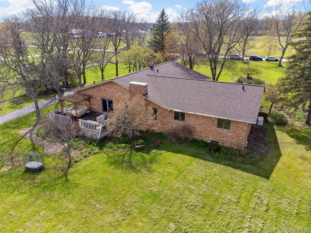 4425 Bethuy Road Casco Township MI 48064
