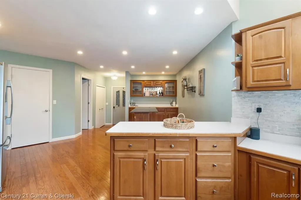 7151 Bayview Road Napoleon Township MI 49201