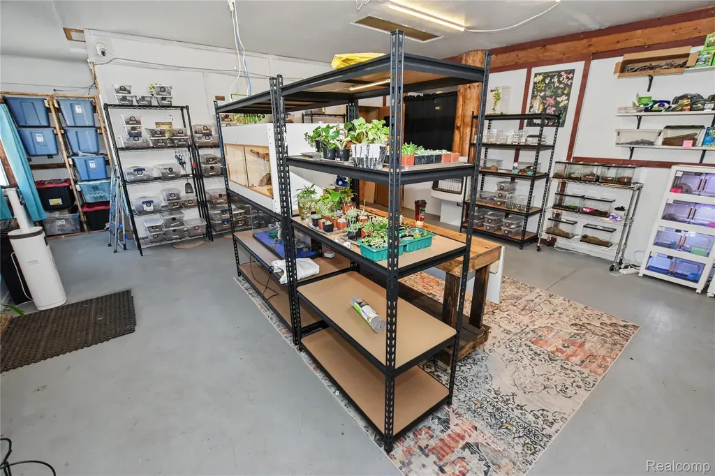 202 E 9th Street Mentor Township MI 48647