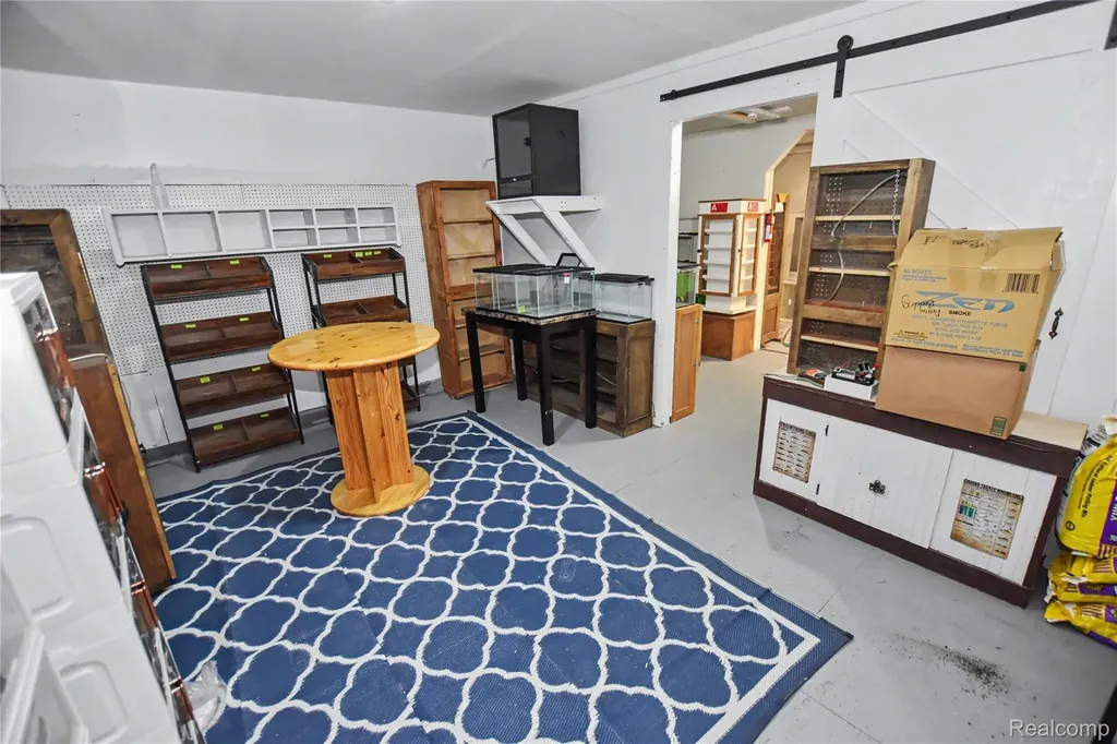 202 E 9th Street Mentor Township MI 48647