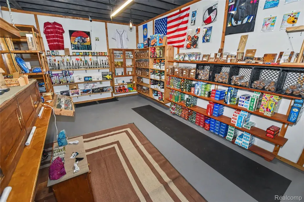 202 E 9th Street Mentor Township MI 48647