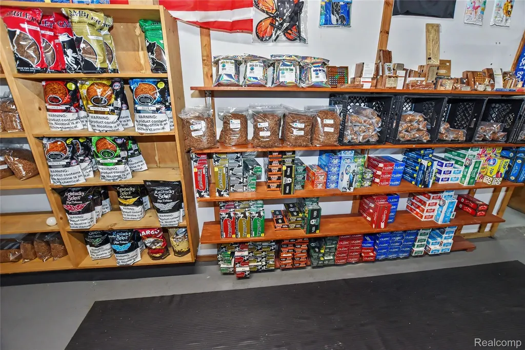 202 E 9th Street Mentor Township MI 48647