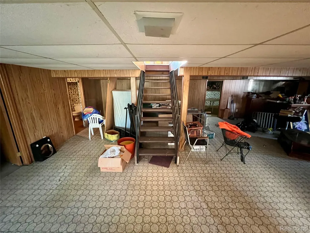 37115 Pocahontas Drive Clinton Charter Township MI 48036