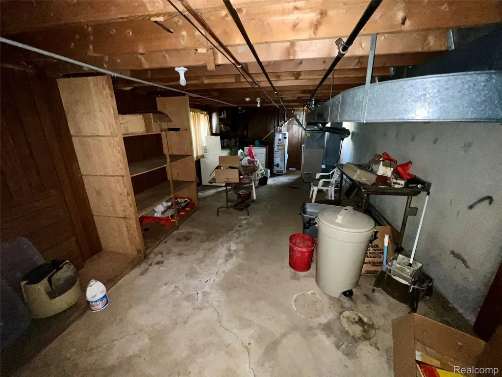 37115 Pocahontas Drive Clinton Charter Township MI 48036