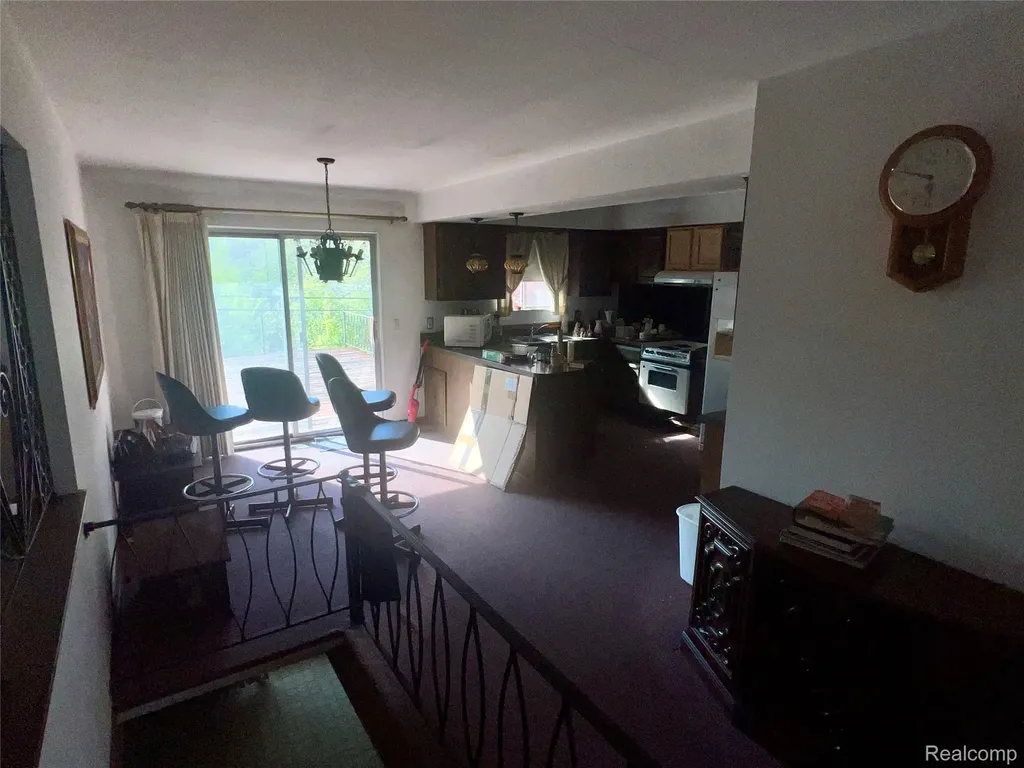 37115 Pocahontas Drive Clinton Charter Township MI 48036