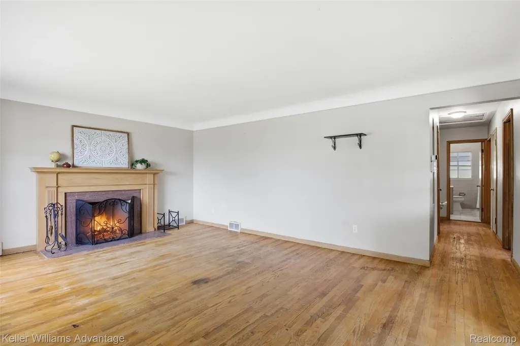 19946 Robson Street Detroit City MI 48235