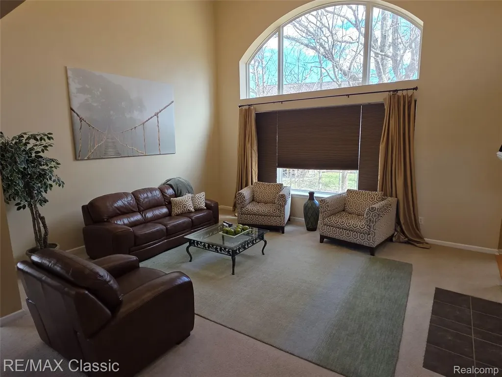 14215 Red Oak Drive Van Buren Charter Township MI 48111